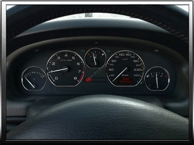 Хромовані кільця в панель приладів Peugeot 406 дорестайл (5 кілець)