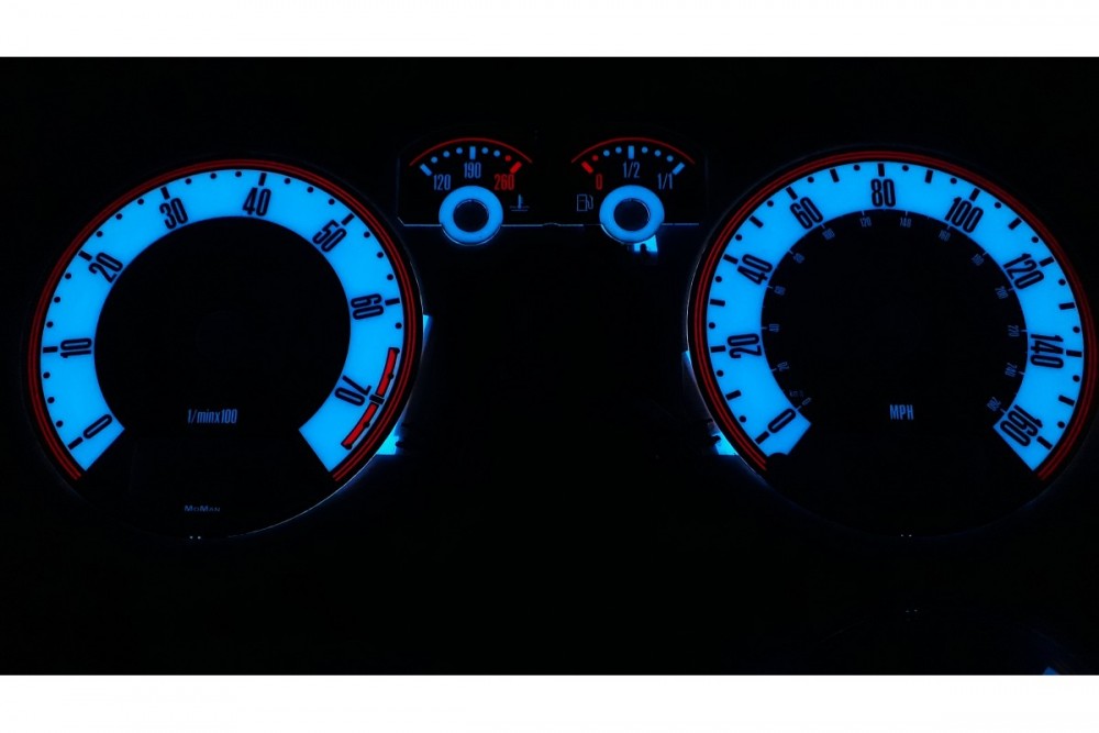 Тюнінгові накладки в щиток приладів Volkswagen Golf 4 / Bora / T4 вар. 3 стиль Audi TT