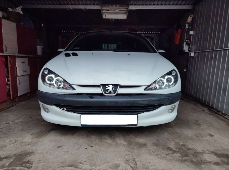 Фари передні PEUGEOT 206 1998-2002 із чорним корпусом