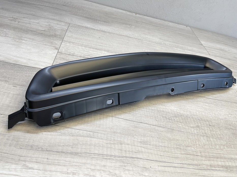 Решітка радіатора Honda Civic VI тюнінгова чорна