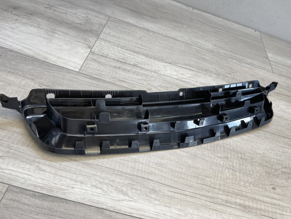 Решітка радіатора Honda Civic VI тюнінгова чорна