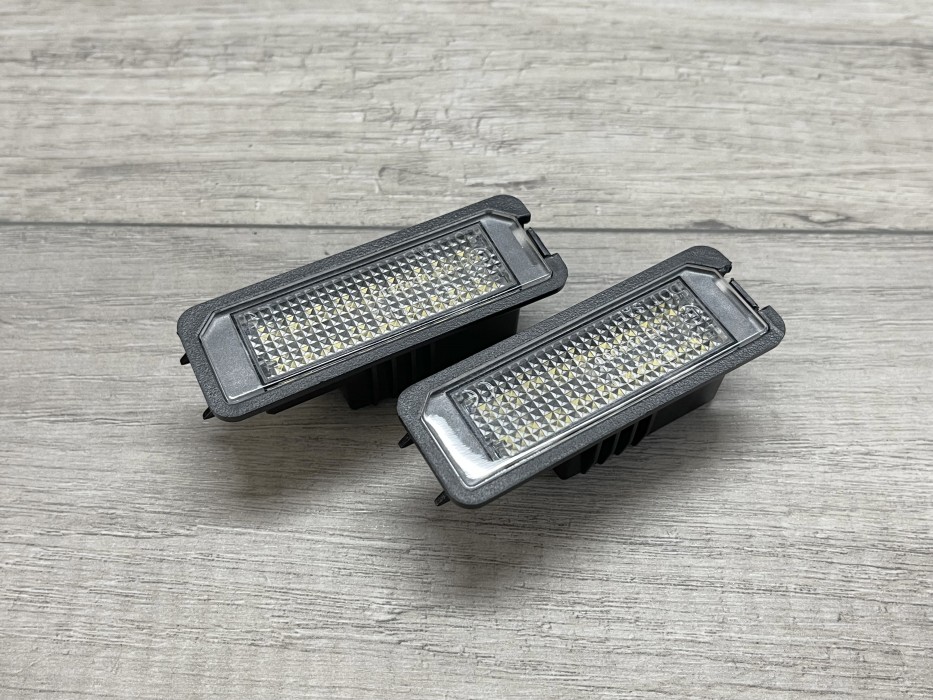 LED підсвітка номера VW Golf / Passat / CC / EOS / Lupo / Polo / Scirocco