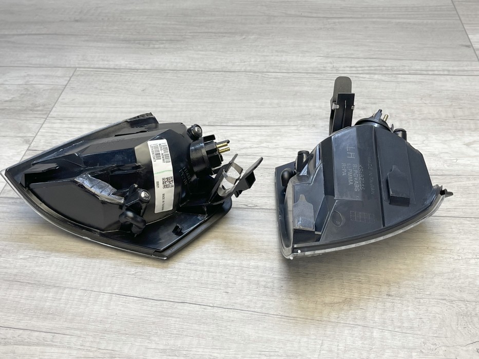 Тюнінгові повороти передні Mercedes W202 кришталеві