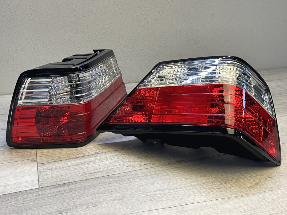 Тюнінгові ліхтарі задні Mercedes W124