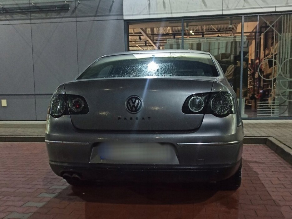 Тоновані ліхтарі задні діодні Volkswagen Passat B6 3C sedan