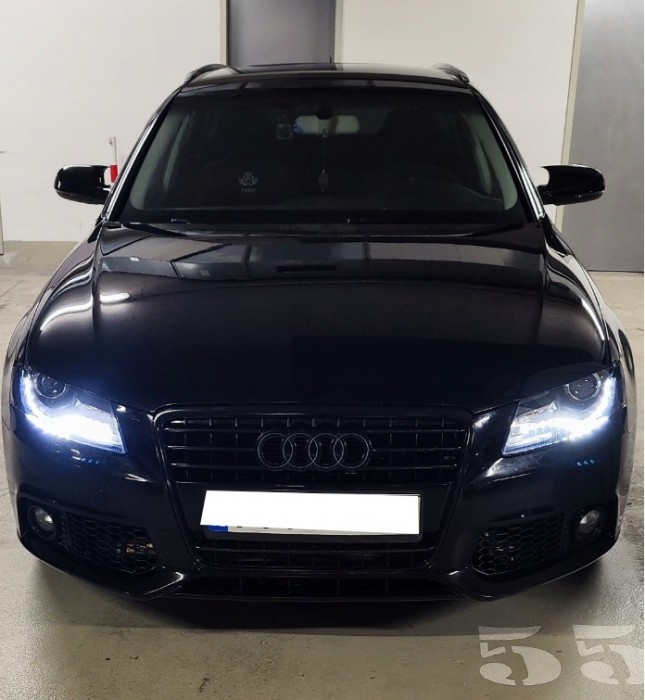 Фари передні Audi A4 B8 дорестайл з діодними DRL