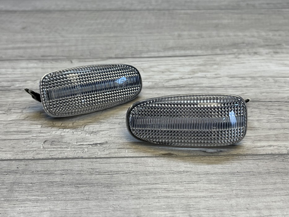 LED повороти в крила Mercedes W124/ W210/ W202/ SLK/ CLK/ W208