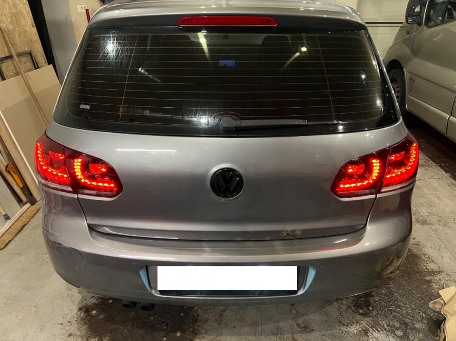 Новые фонари задние диодные VOLKSWAGEN GOLF VI красно-белые