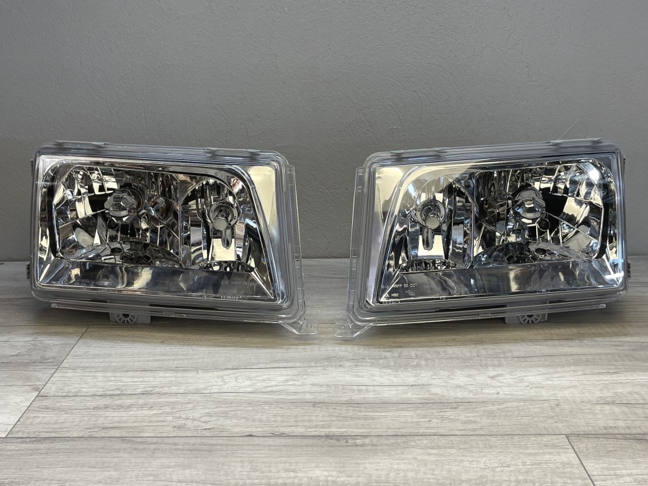 Тюнінгові фари передні Mercedes Е W124 1985-1993