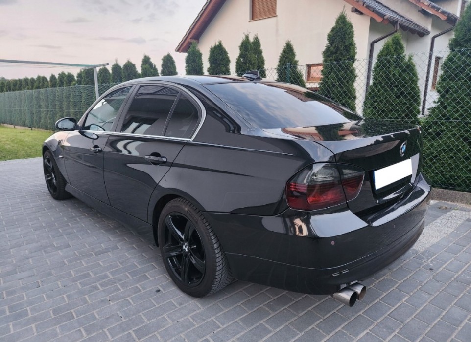 Задні ліхтарі тюнінгові BMW E90 седан red-smoke