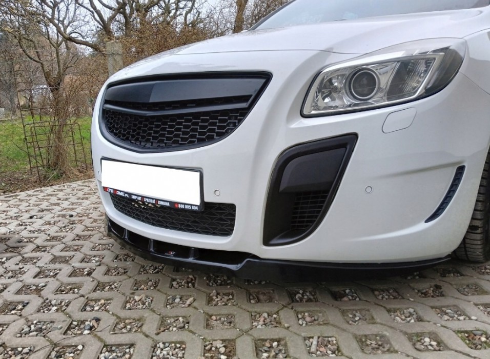 Решітка радіатора OPEL INSIGNIA у стилі OPC чорна матова