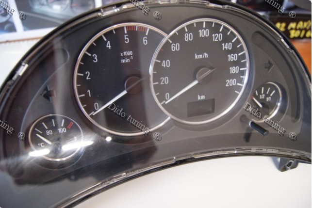 Кольца на приборы Opel Corsa C (00-06)