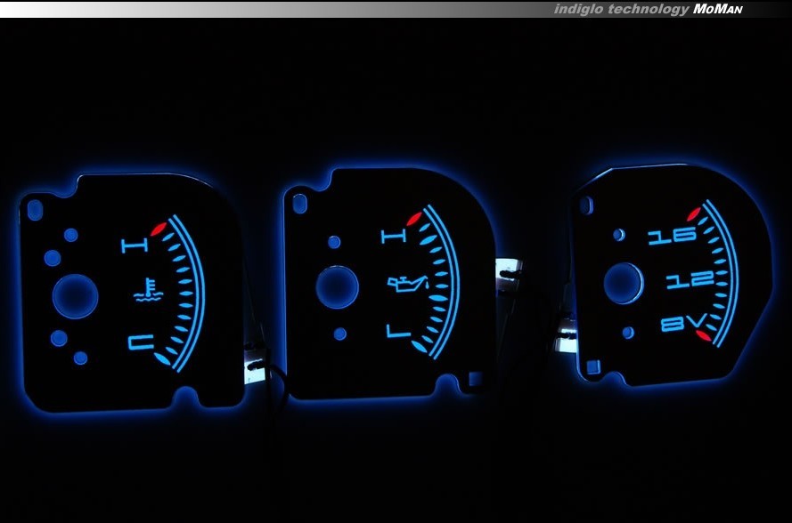 Светящиеся накладки на панель приборов Dodge Stealth