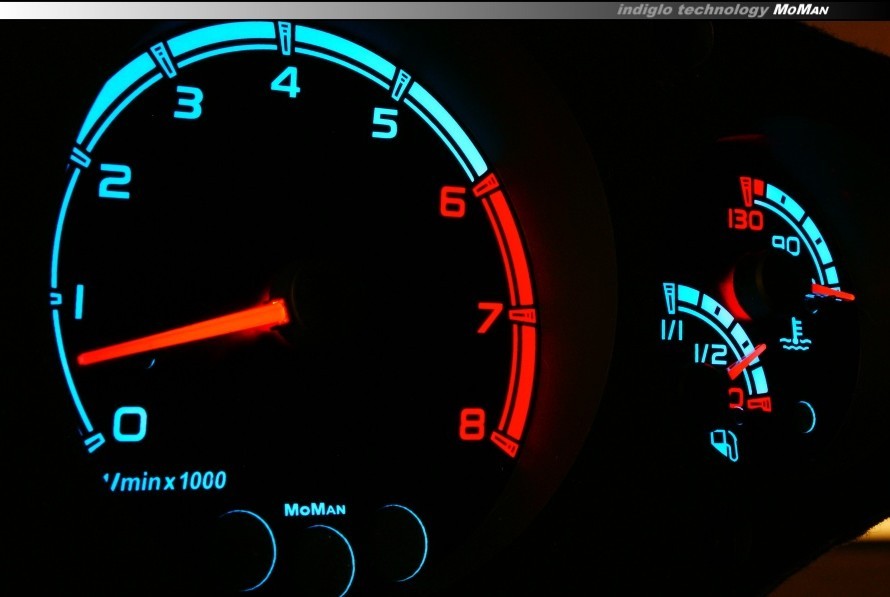 Тюнінг накладки у щиток приладів Fiat Coupe