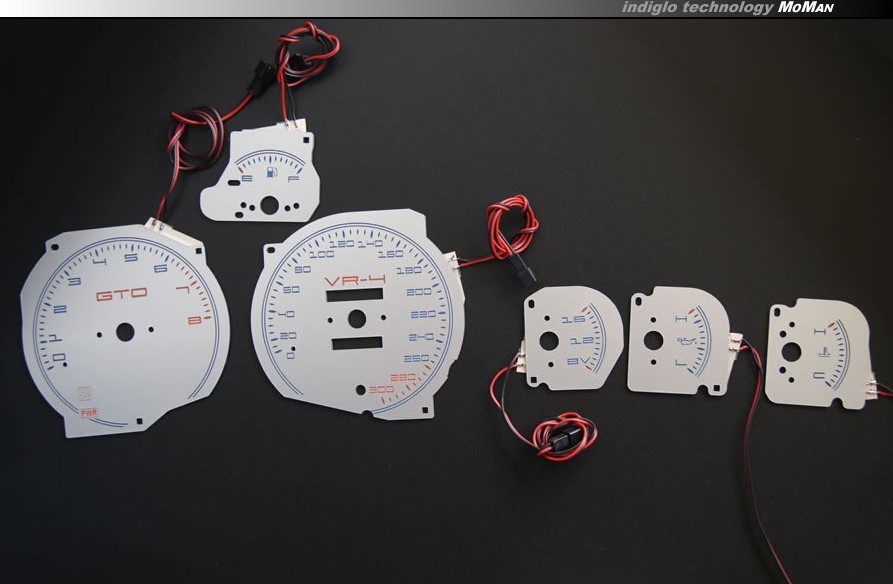 Светящиеся накладки на панель приборов Dodge Stealth
