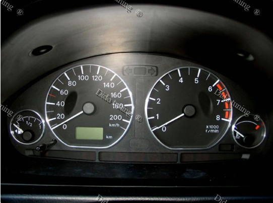 Хром кільця в щиток приладів Mitsubishi Carisma / Space Star