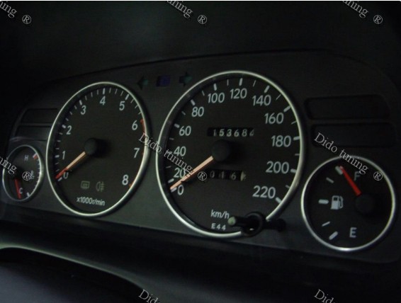 Кільця на прилади Toyota Corolla E10