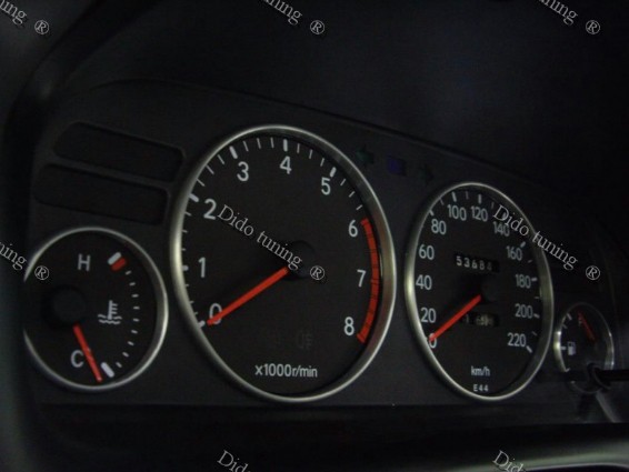 Кільця на прилади Toyota Corolla (97-01)