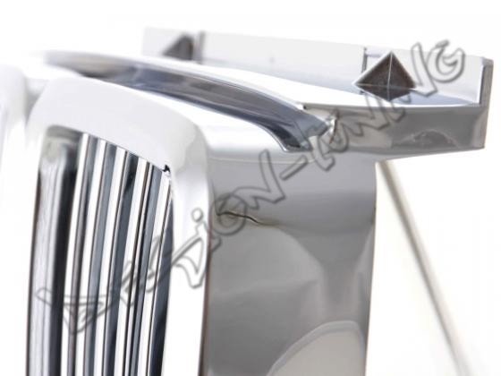 Решетка радиатора BMW E30 хромированные