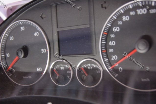 Кільця в щиток приладів VW Touran