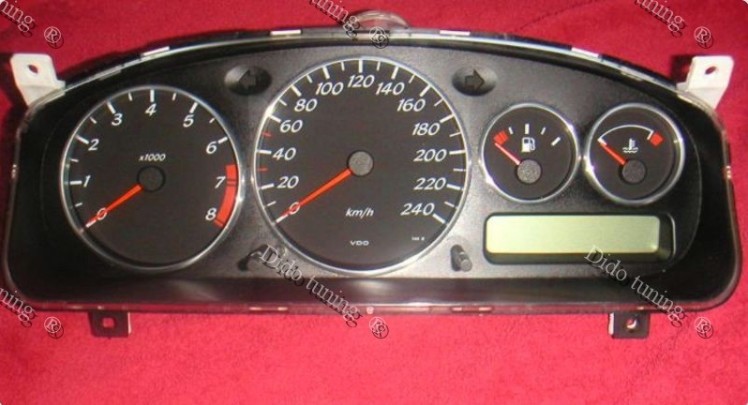 Кольца в щиток приборов Nissan Primera P11 рестайл.