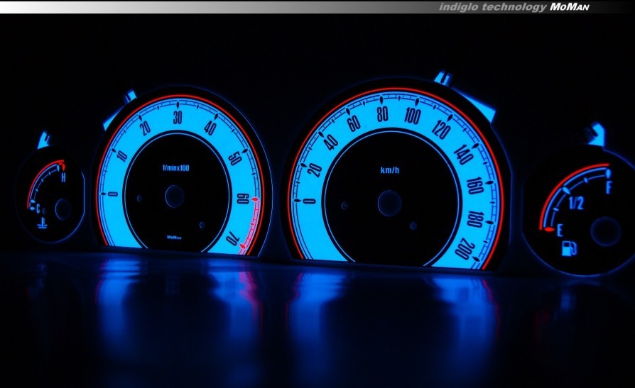 Плазмові накладки на панель приладів Chrysler Voyager 1996-2000