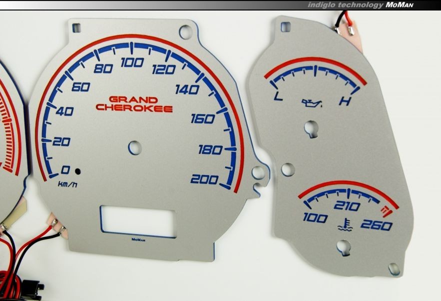 Тюнінг накладки на панель приладів Jeep Grand Cherokee 1999-2001 вар. 1