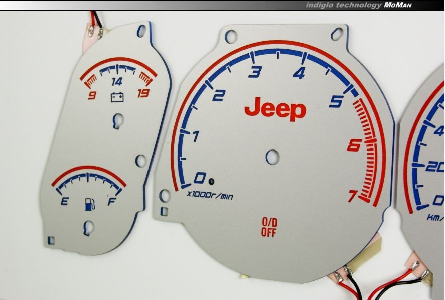 Тюнінг накладки на панель приладів Jeep Grand Cherokee 1999-2001 вар. 1