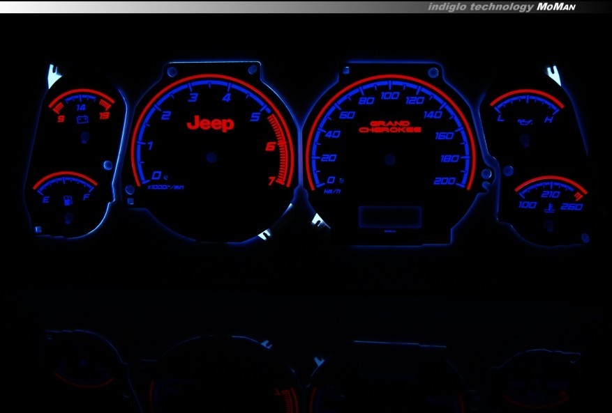 Тюнінг накладки на панель приладів Jeep Grand Cherokee 1999-2001 вар. 1