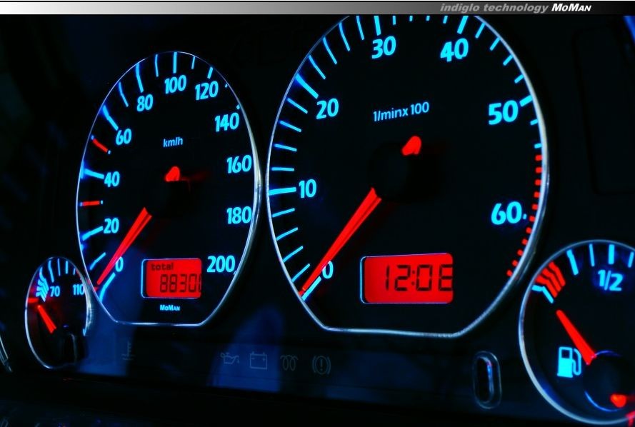 Накладки на шкали приборів, що світяться Volkswagen Caddy вар. 3