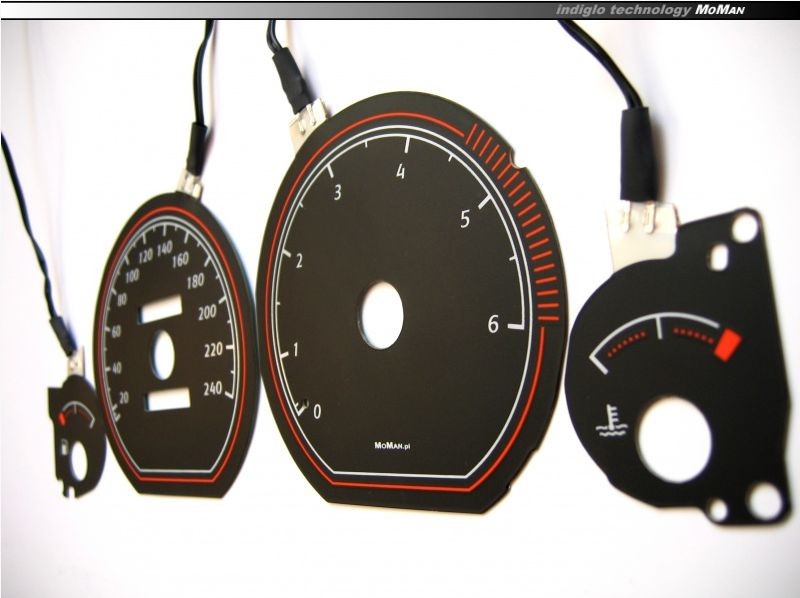 Накладки, що світяться, в щиток приладів Mitsubishi Carisma вар. 2