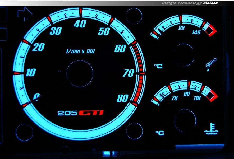 Тюнінгові накладки в щиток приладів Peugeot 205