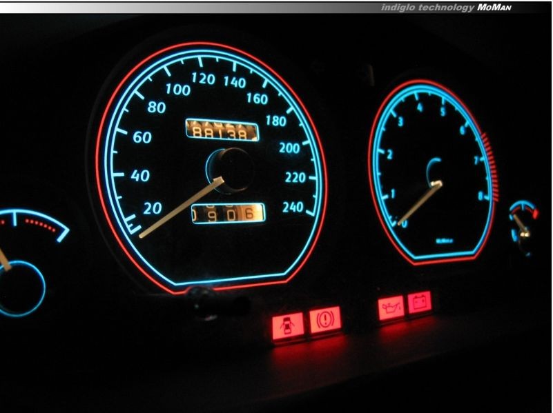 Накладки, що світяться, в щиток приладів Mitsubishi Carisma вар. 2
