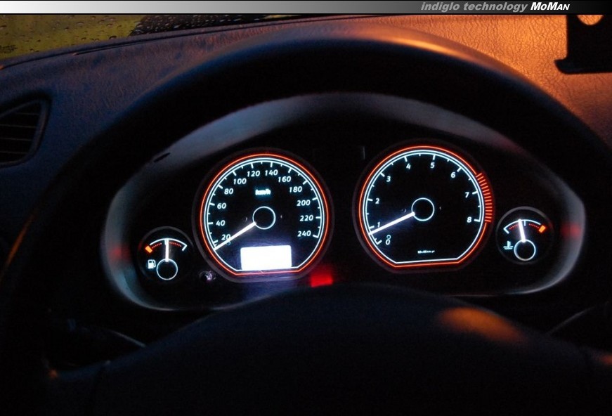 Накладки, що світяться, в щиток приладів Mitsubishi Carisma вар. 2