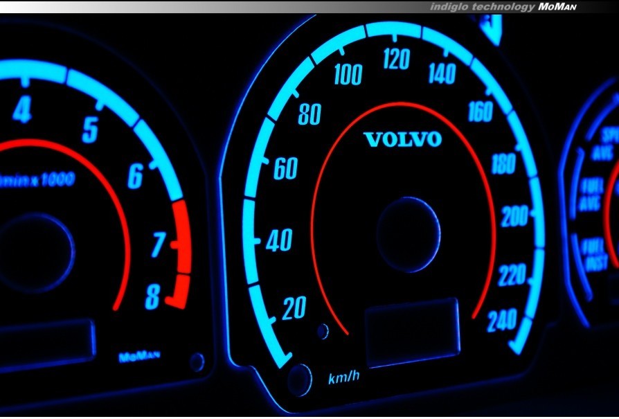 Плазмові тюнінг накладки на шкали приладів Volvo V40 / S40 1995-2002