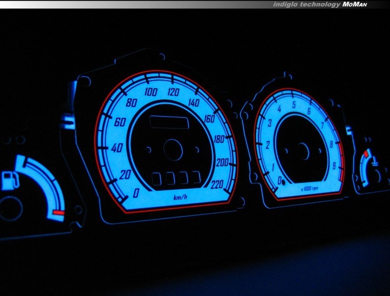 Накладки тюнінгові на панель приладів Suzuki Swift