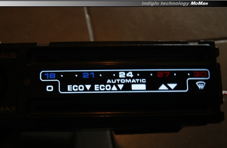 Тюнінг накладка на панель управління обігрівачем Porsche 928, 944