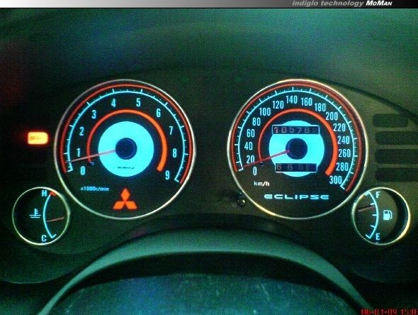 Светящиеся накладки в приборку Mitsubishi Eclipse 2G вер. 2