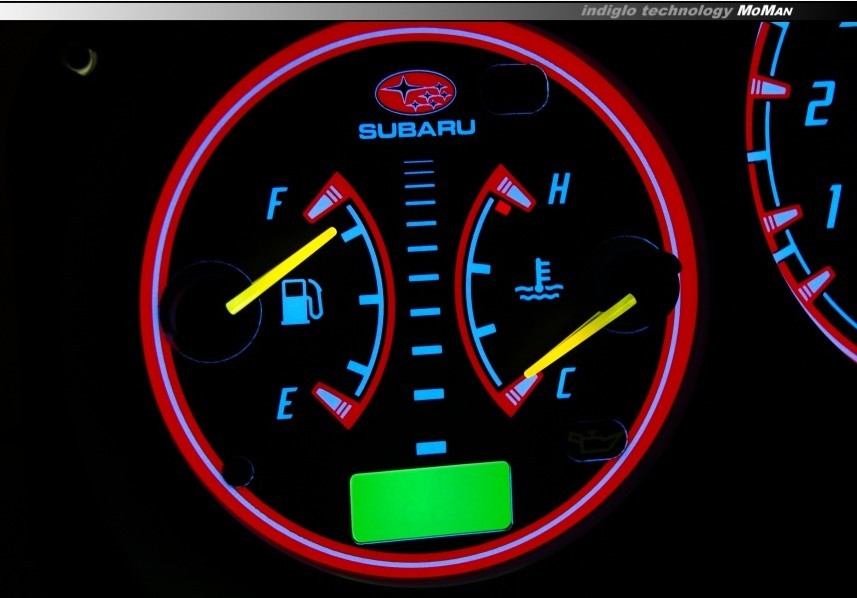 Тюнінгові накладки в щиток приладів Subaru Impreza 2000-2007 вар. 2