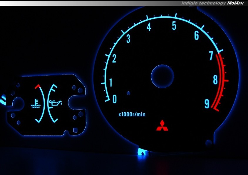Тюнинговые накладки в щиток приборов Mitsubishi Eclipse 2G вер. 1