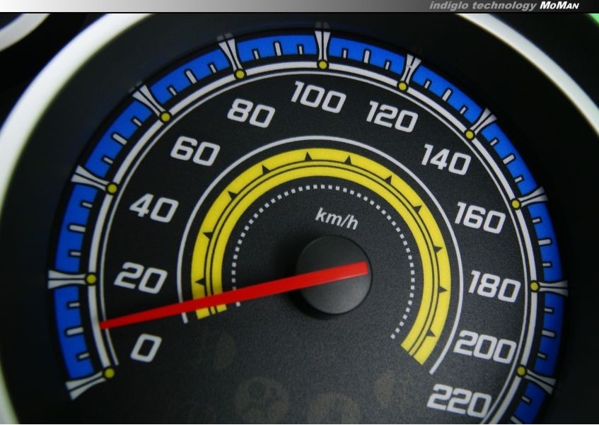 Светящиеся тюнинг накладки в щиток приборов Opel Corsa D