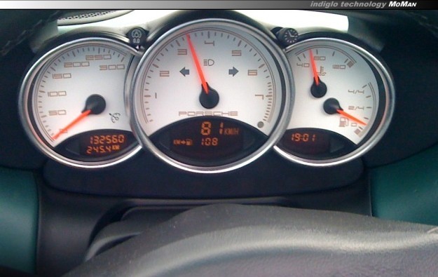 Накладки, що світяться, в щиток приладів Porsche Boxter 986 (1997-2005) вар. 2