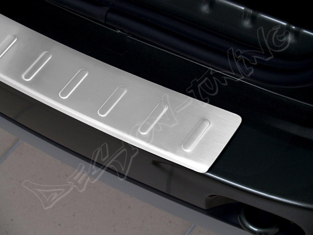 Накладка на бампер із загином Dacia Duster (2010-...)