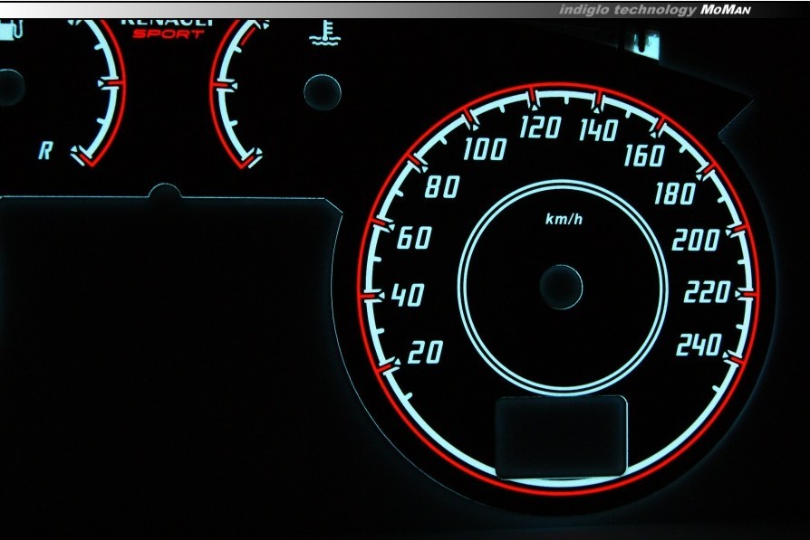 Плазмові накладки на панель приладів Renault Clio 2 вер. 1