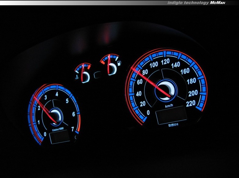Накладки, що світяться, на шкали приладів Skoda Fabia 1