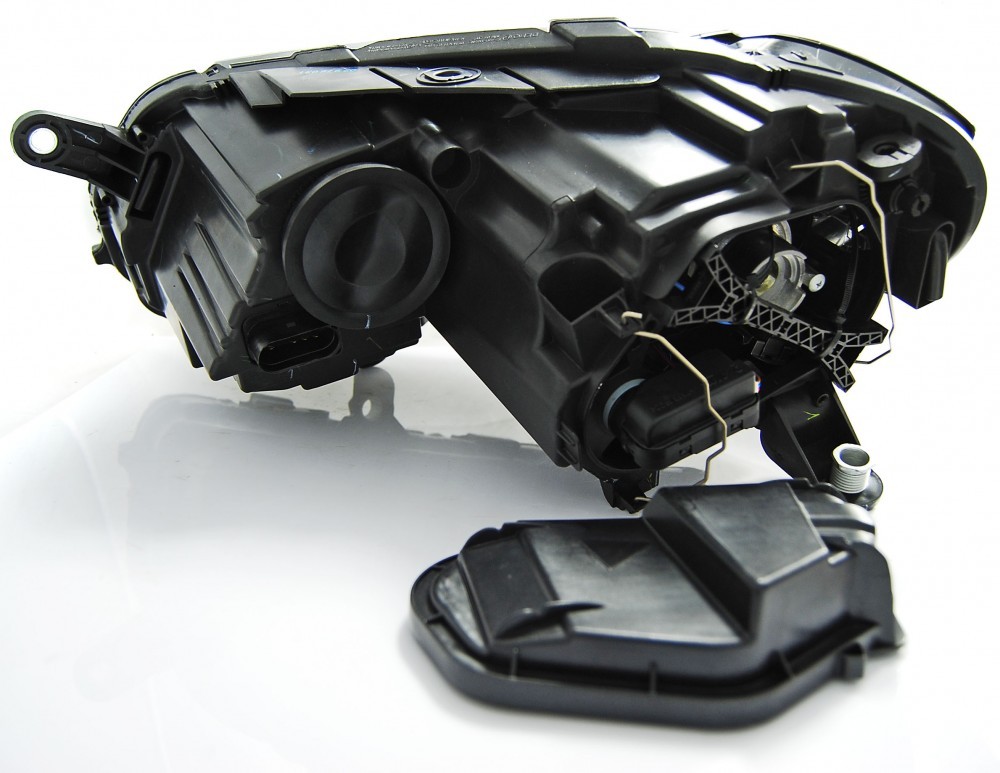 Передні тюнінгові фари з лінзами VOLKSWAGEN PASSAT B7