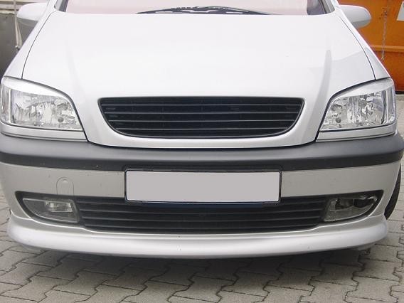 Тюнінгова решітка радіатора Opel Zafira A чорна без емблеми