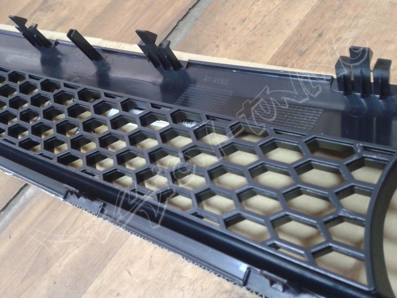 Решітка радіатора VW Golf 3 Honeycomb