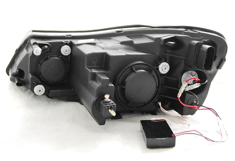 Оптика тюнінгова передня SKODA OCTAVIA 2 2009-2012