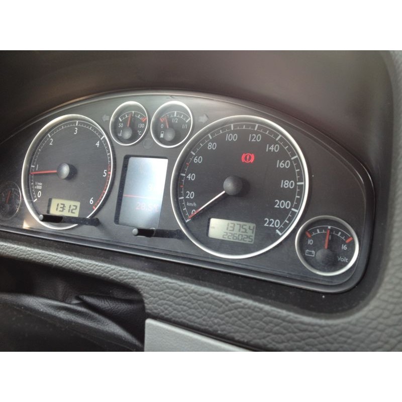 Кільця в щиток Volkswagen T5 / Multivan у стилі Audi RS6 (6 кілець)